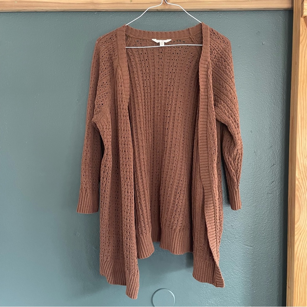 5/$30 Terra & sky burnt umber cardigan